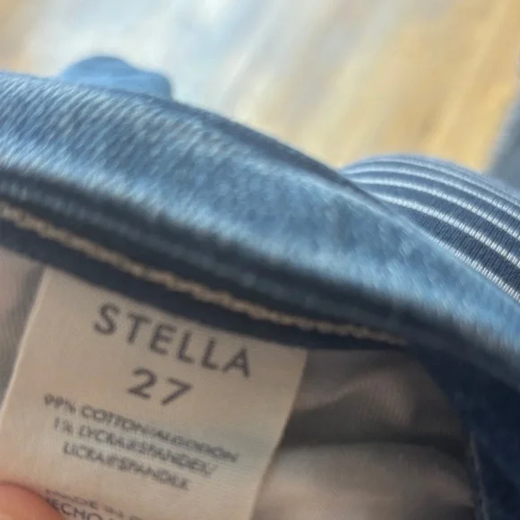 BKE Classic Blue Skinny Jeans - Picture 7 of 7